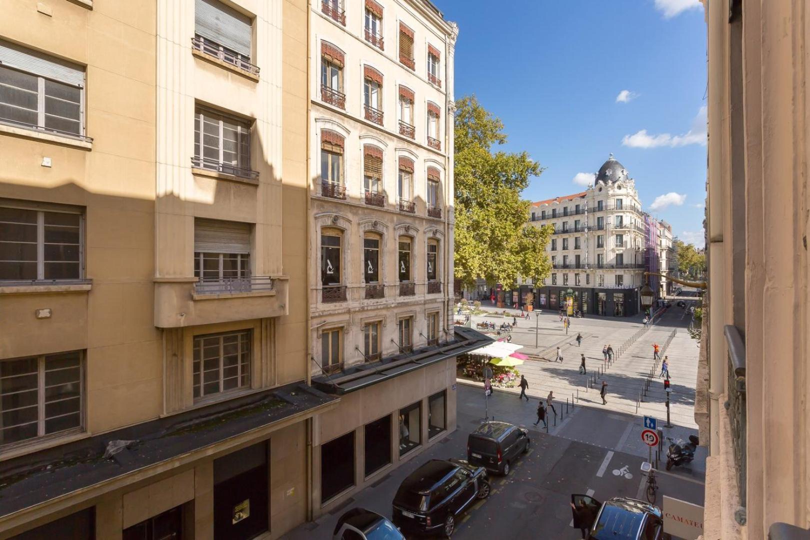 Hallmark - Location T2 - Lyon 2 Eksteriør billede
